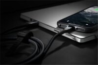 Nomad Kevlar USB-A auf Lightning Kabel mit 12 Watt Ladeleistung - Schwarz