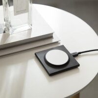 Native Union Drop Magnetic Wireless Charger - Schwarz